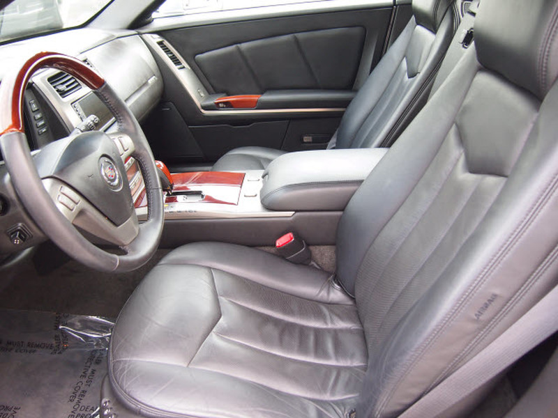 2007 Cadillac XLR - Light Platinum