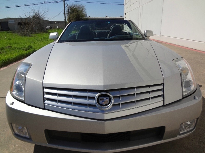 2007 Cadillac XLR - Light Platinum