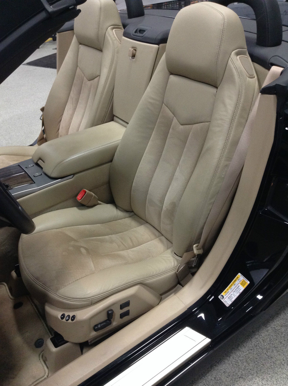 2007 Cadillac XLR-V - Black Raven