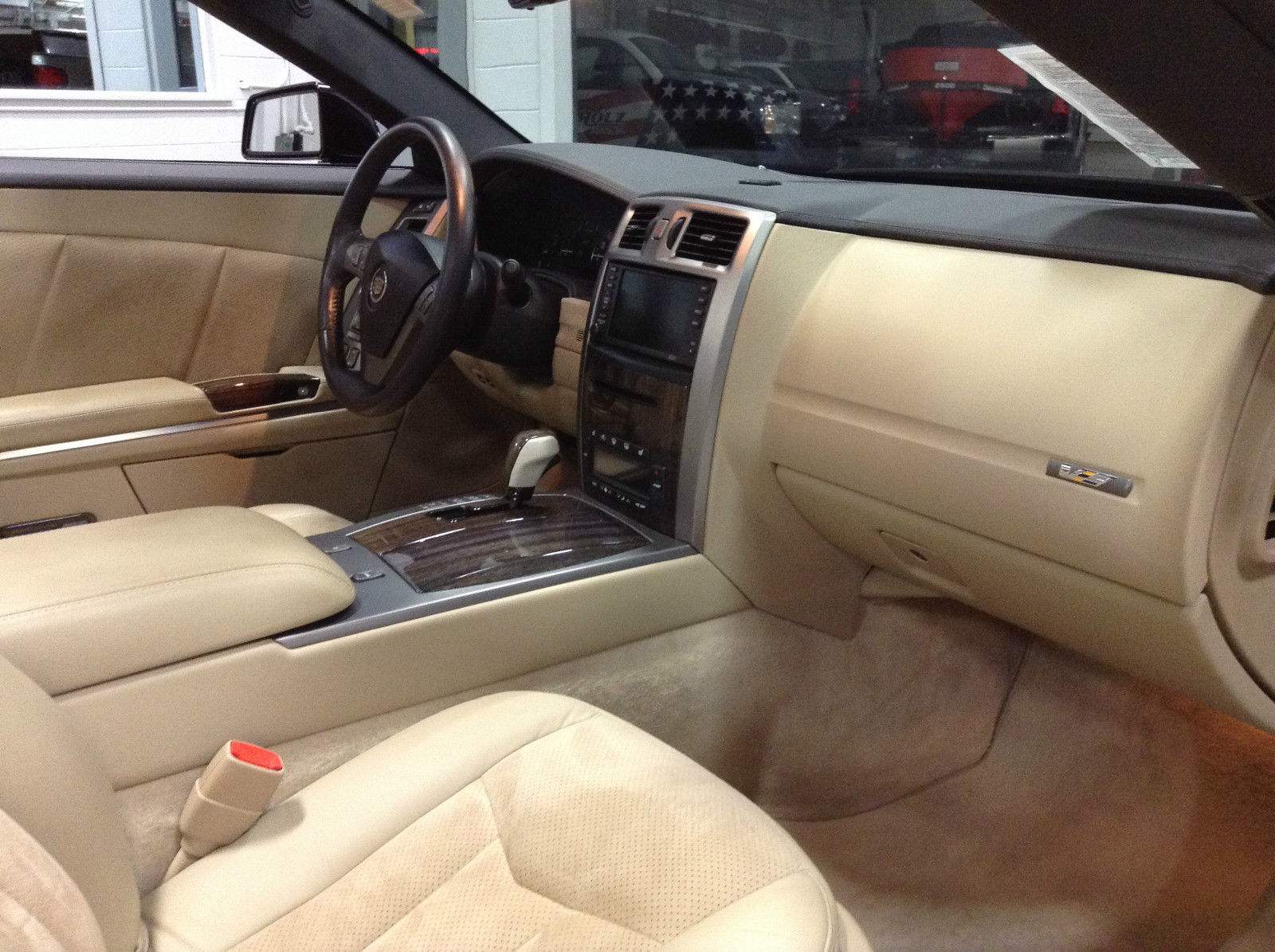 2007 Cadillac XLR-V - Black Raven