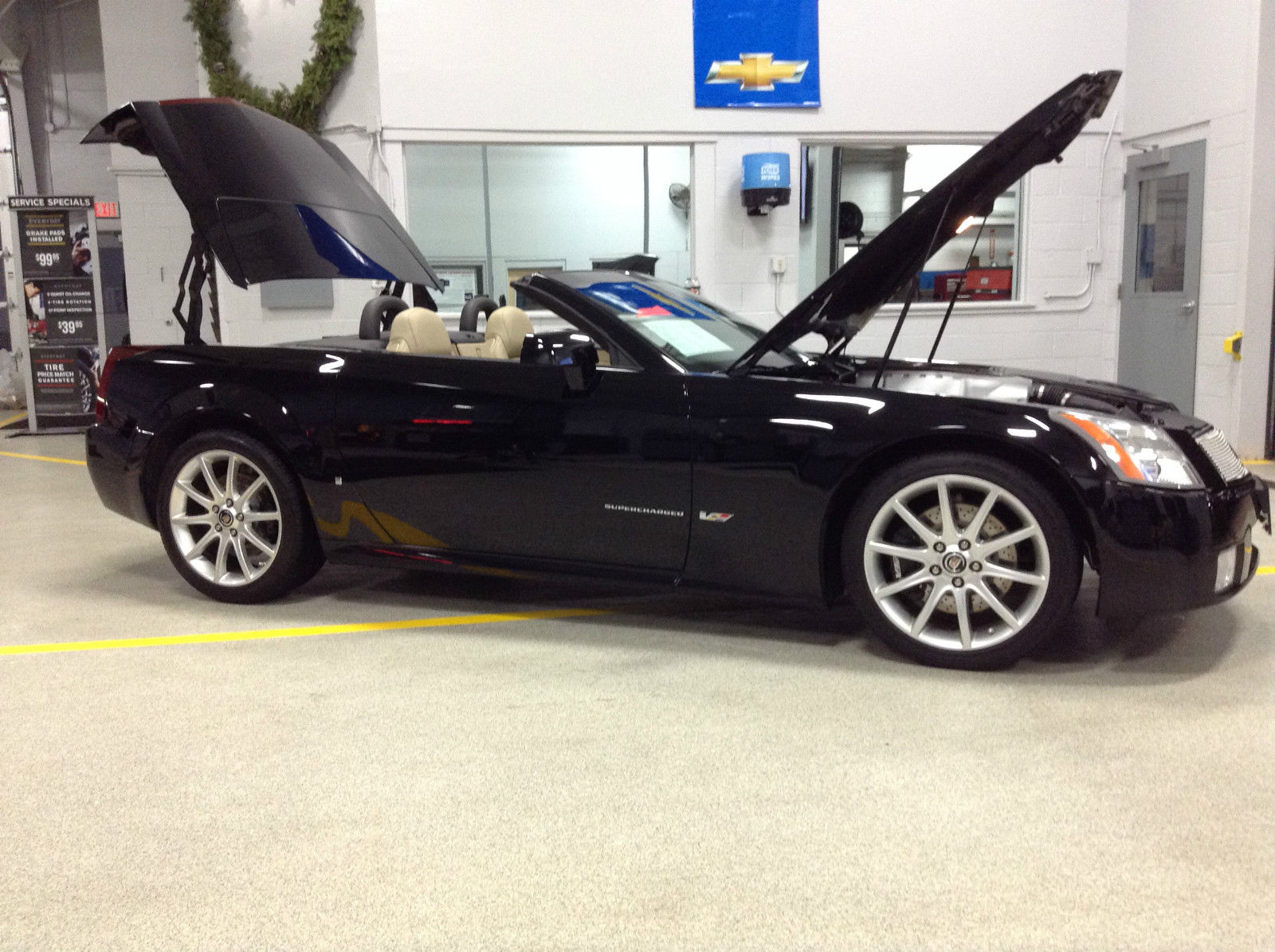 2007 Cadillac XLR-V - Black Raven