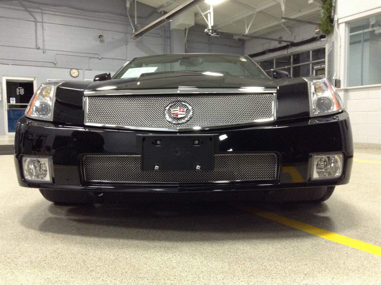 2007 Cadillac XLR-V - Black Raven