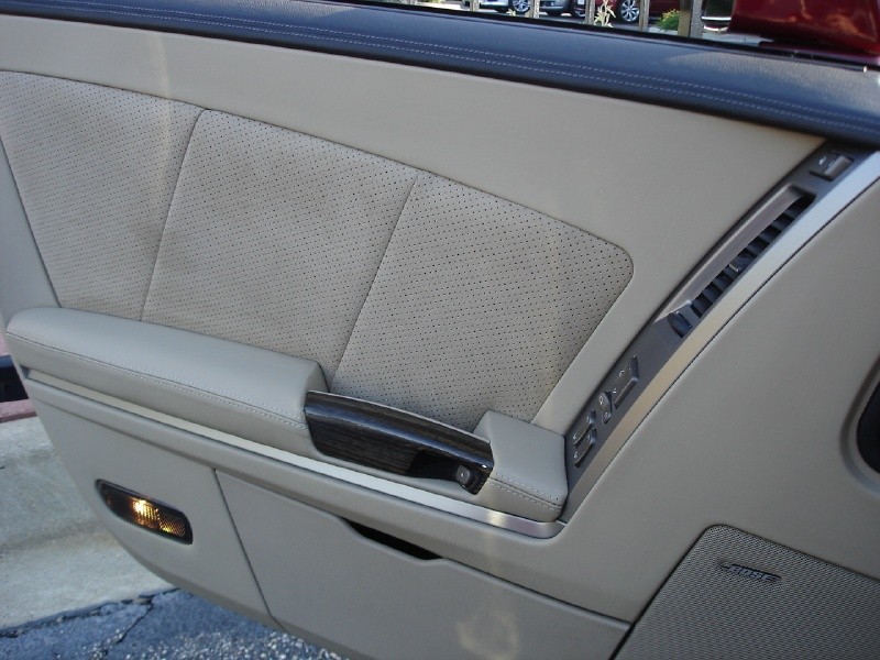 2007 Cadillac XLR-V in Infrared