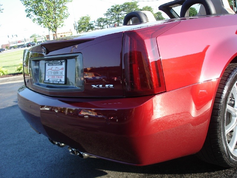 2007 Cadillac XLR-V in Infrared