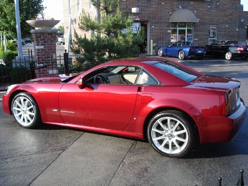 2007 Cadillac XLR-V in Infrared