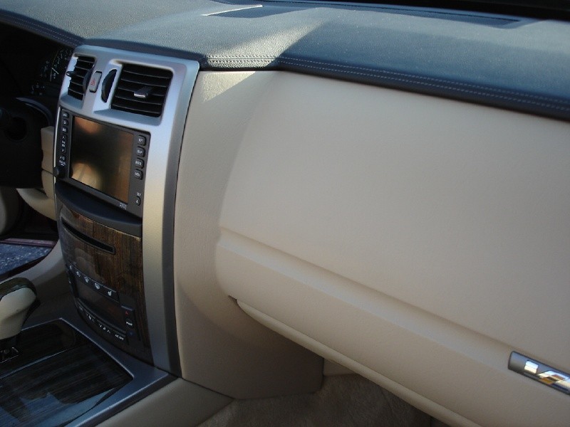 2007 Cadillac XLR-V in Infrared