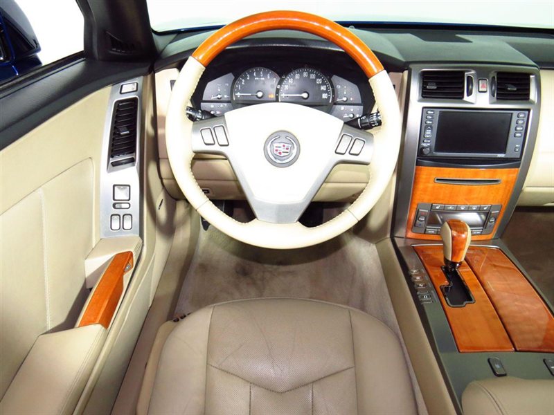 2007 Cadillac XLR - Xenon Blue