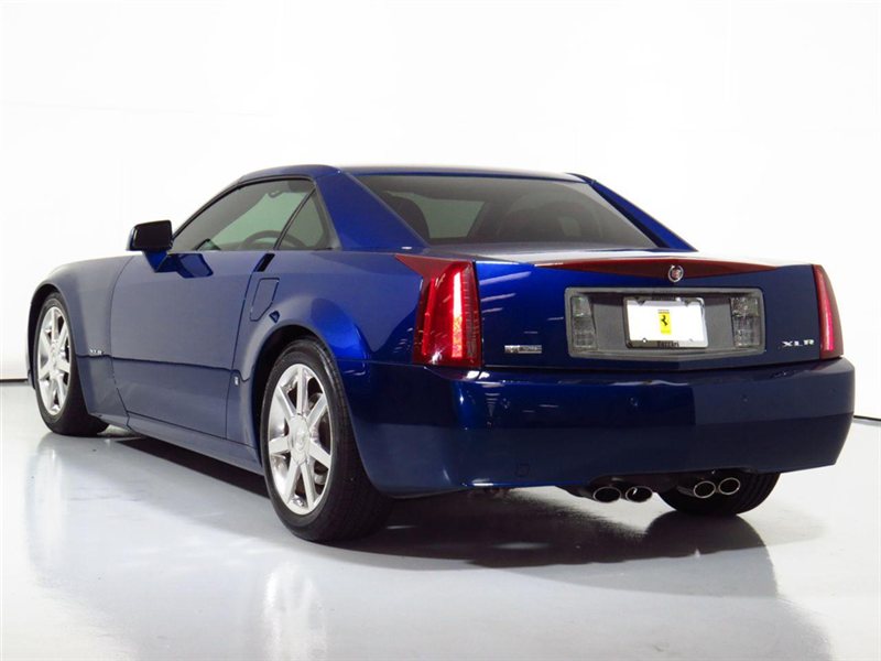 2007 Cadillac XLR - Xenon Blue