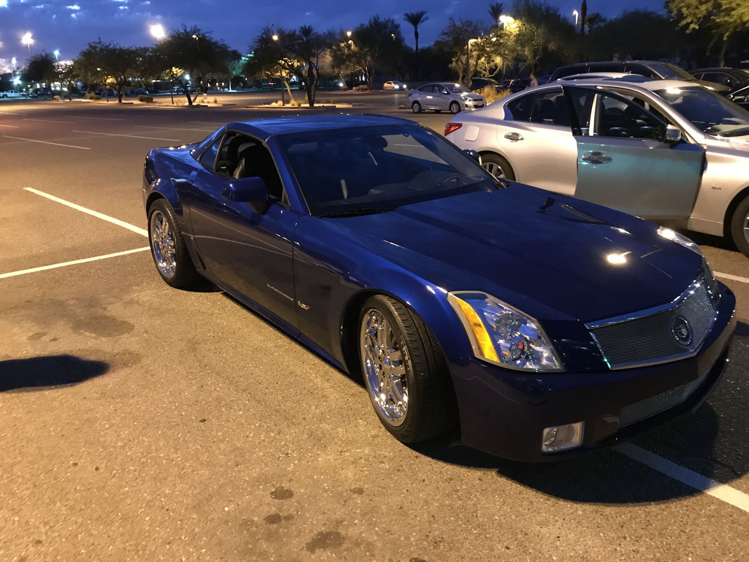 2007 xenon blue XLR-V