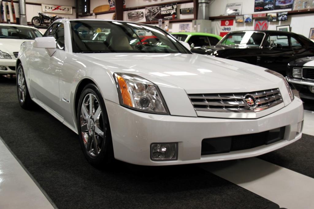 2008 Alpine White Limited Edition Cadillac XLR