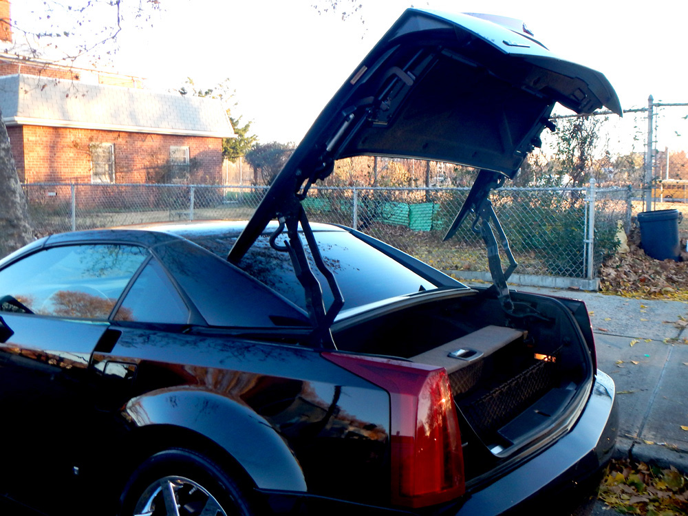 2008 Cadillac XLR - Black Raven