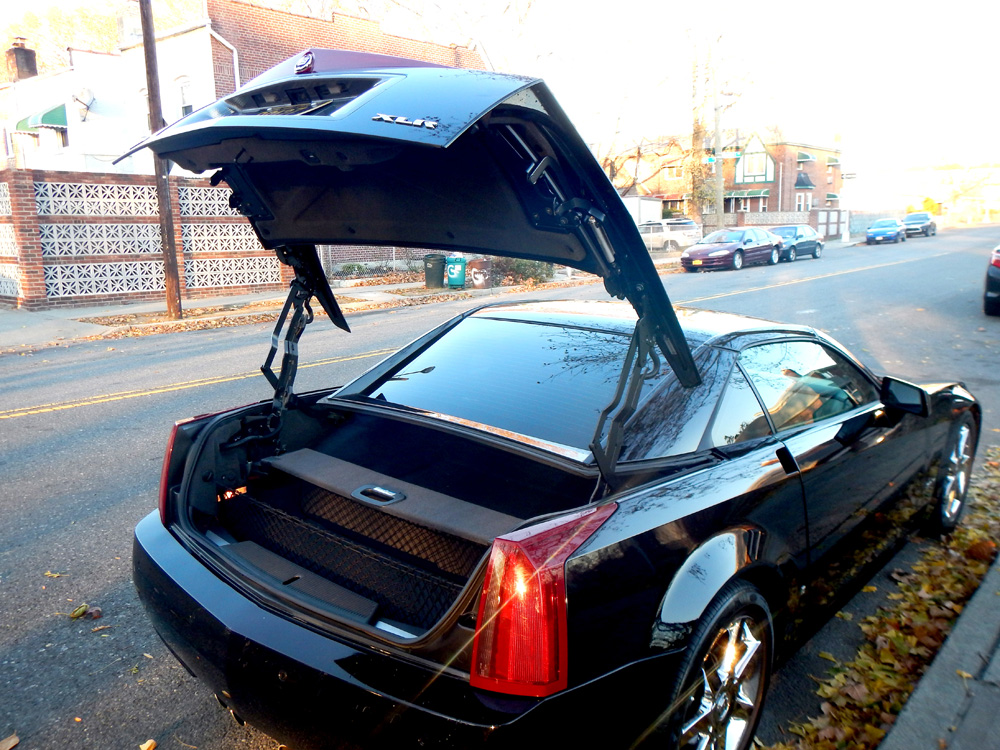 2008 Cadillac XLR - Black Raven