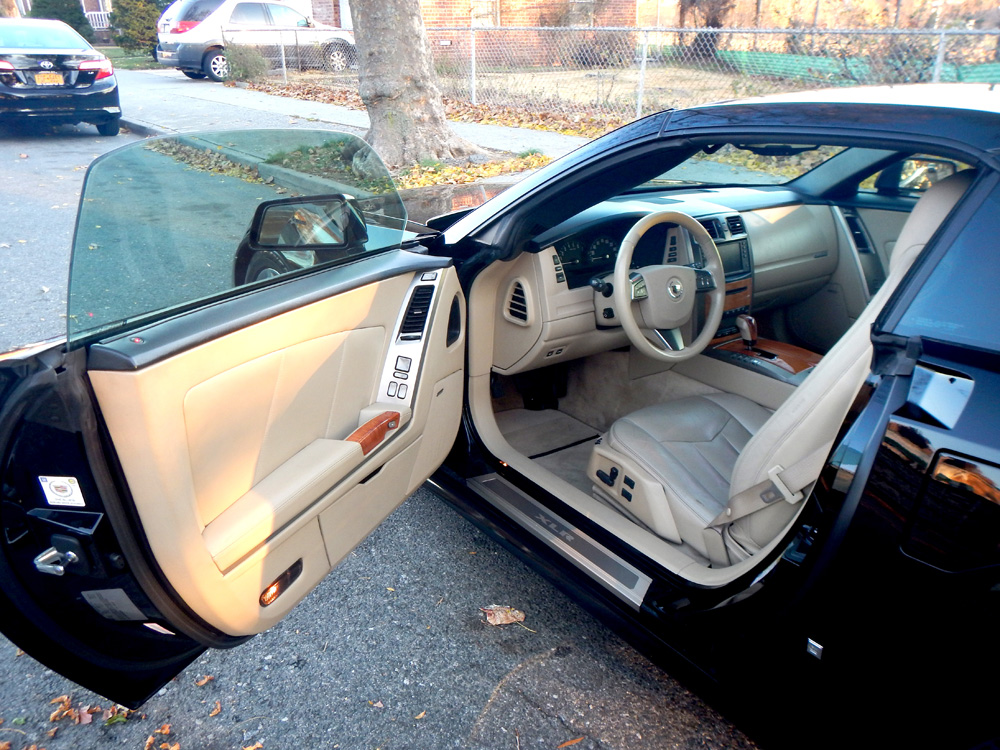 2008 Cadillac XLR - Black Raven