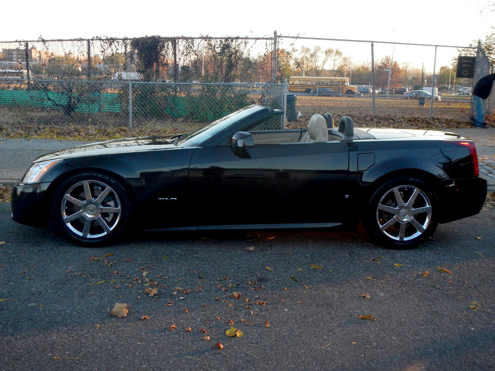 2008 Cadillac XLR - Black Raven