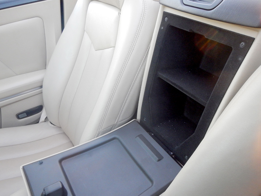 2008 Cadillac XLR - Black Raven