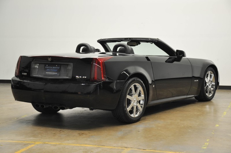 2008 Cadillac XLR in Black Raven