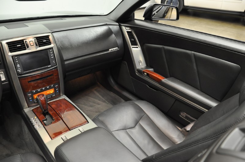 2008 Cadillac XLR in Black Raven