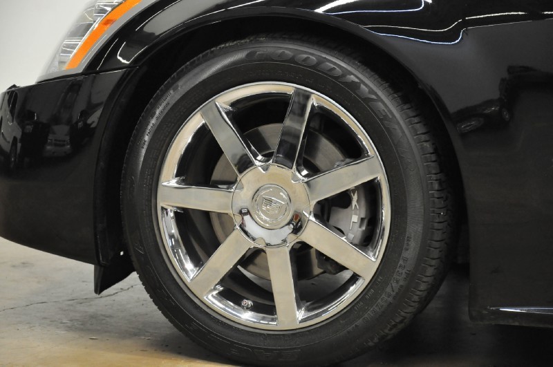 2008 Cadillac XLR in Black Raven