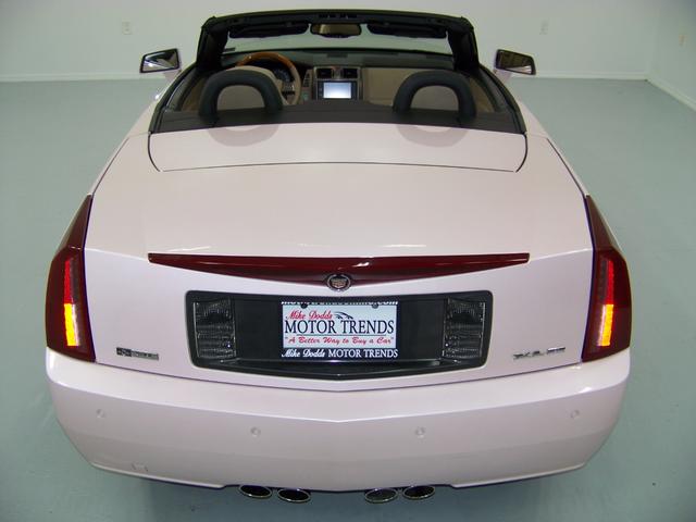 2008 Cadillac XLR - Mary Kay Pink