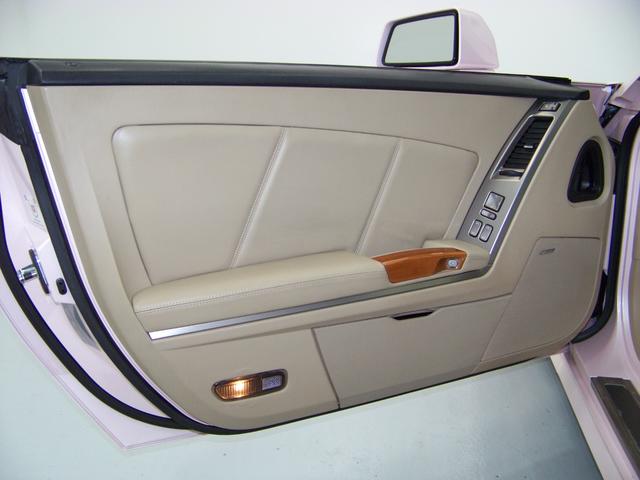 2008 Cadillac XLR - Mary Kay Pink