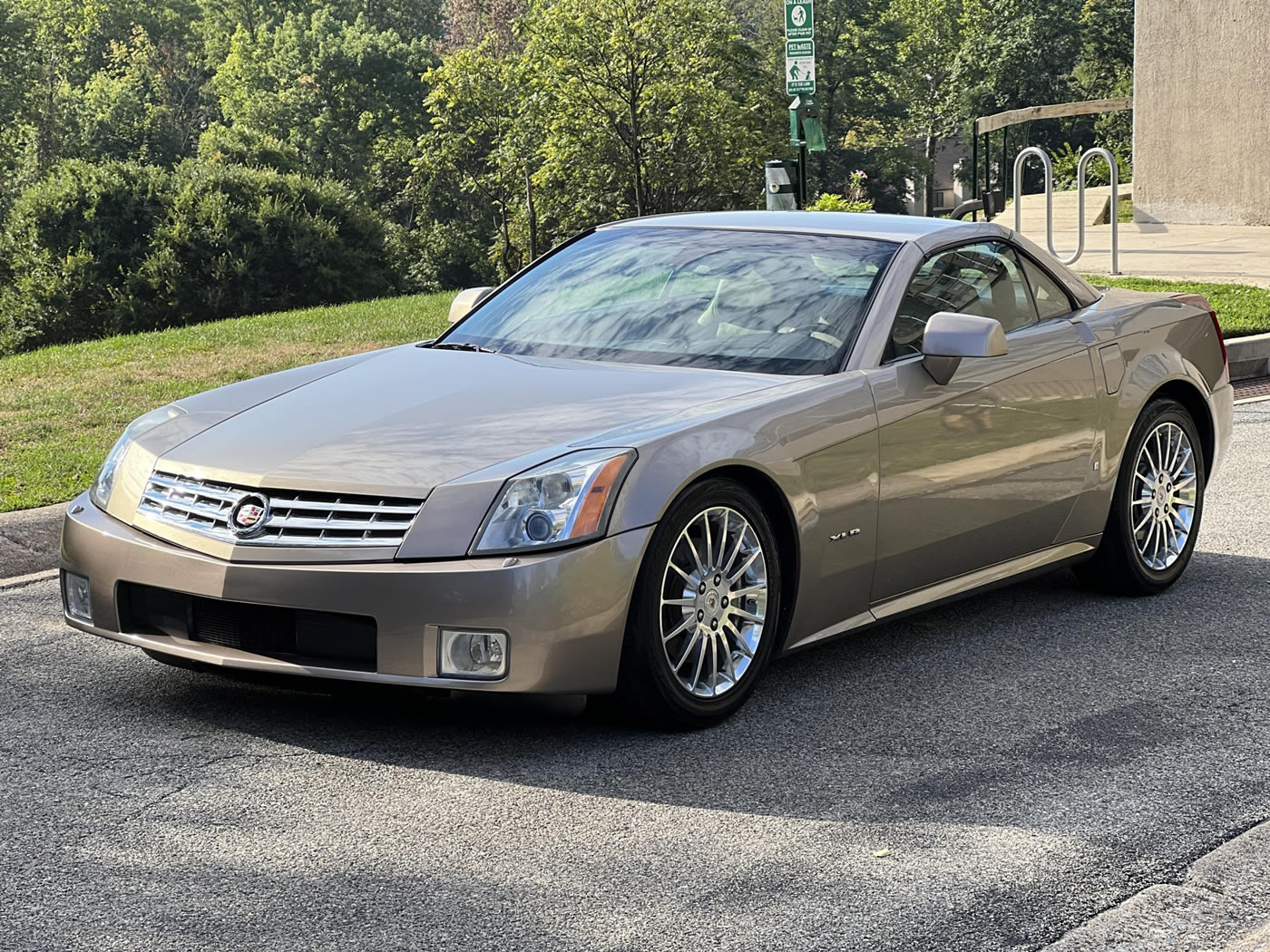 2008 Cadillac XLR Platinum Edition in Goldstream Metallic