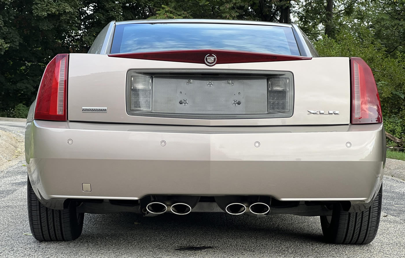 2008 Cadillac XLR Platinum Edition in Goldstream Metallic