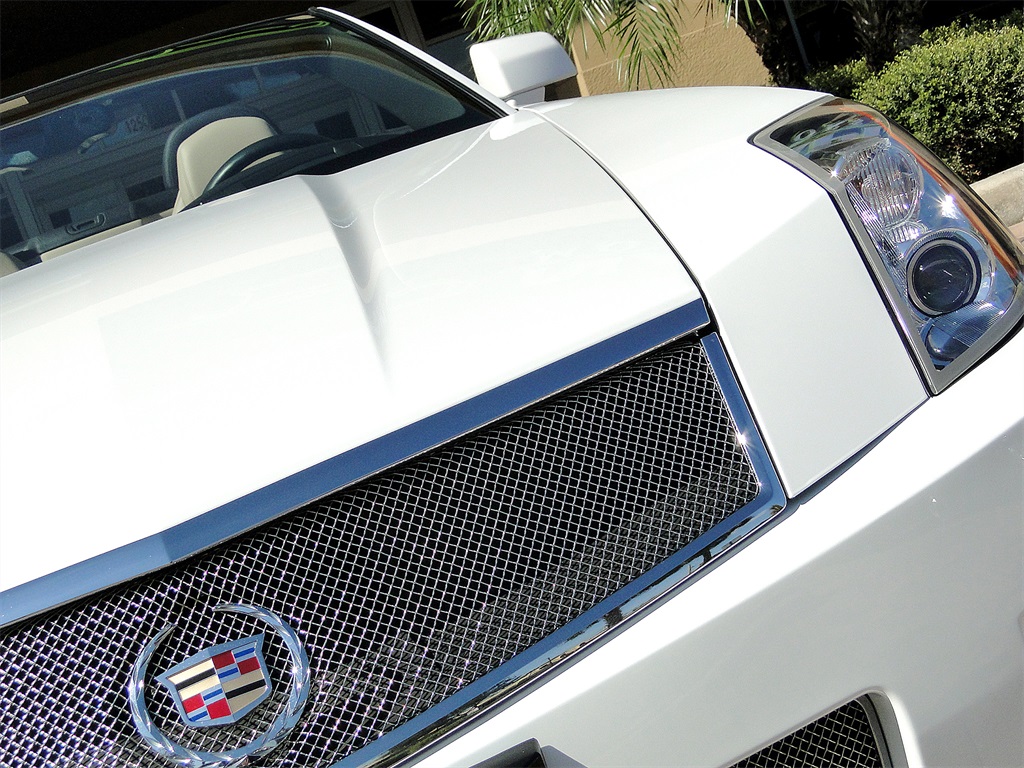 2008 Cadillac XLR-V - Alpine White