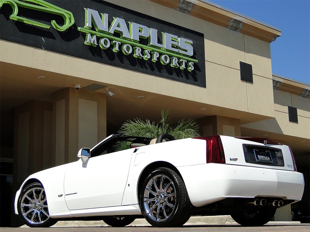 2008 Cadillac XLR-V - Alpine White