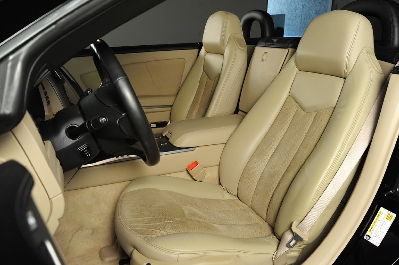 2008 Cadillac XLR-V - Black Raven