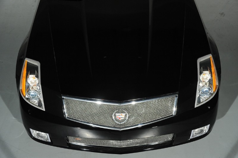 2008 Cadillac XLR-V - Black Raven