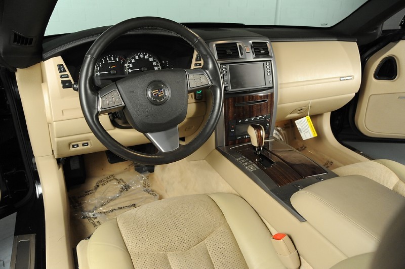 2008 Cadillac XLR-V - Black Raven