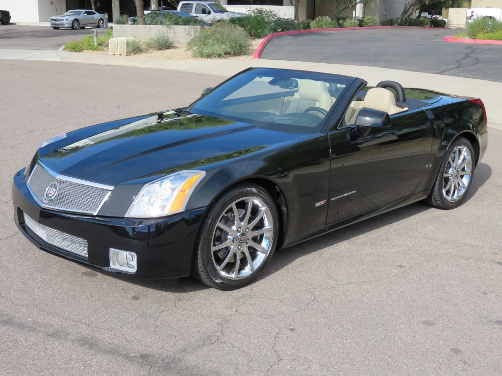 2008 Cadillac XLR-V - Black Raven