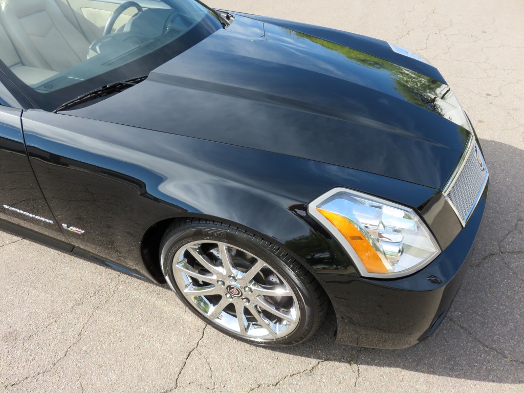 2008 Cadillac XLR-V - Black Raven