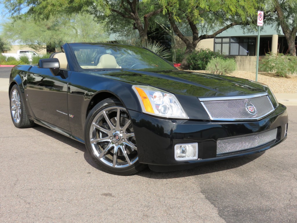 2008 Cadillac XLR-V - Black Raven