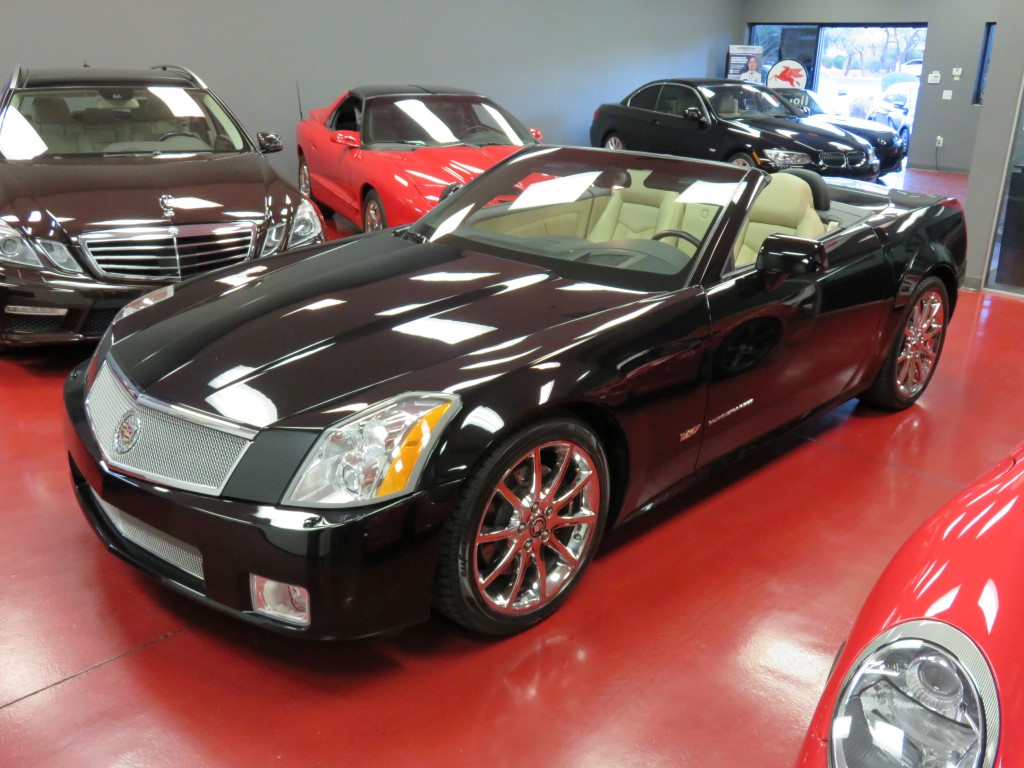 2008 Cadillac XLR-V - Black Raven