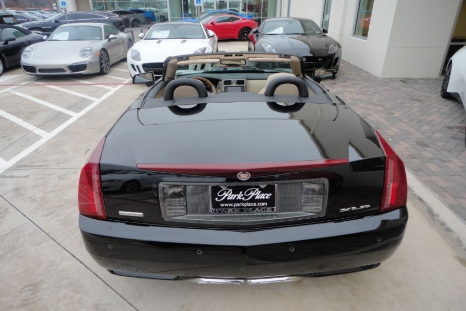 2009 Cadillac XLR - Black Raven