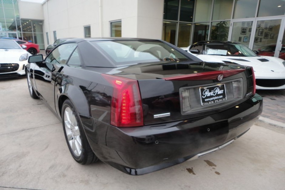 2009 Cadillac XLR - Black Raven