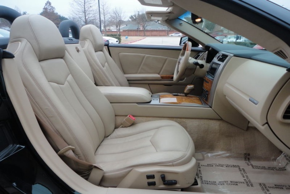 2009 Cadillac XLR - Black Raven