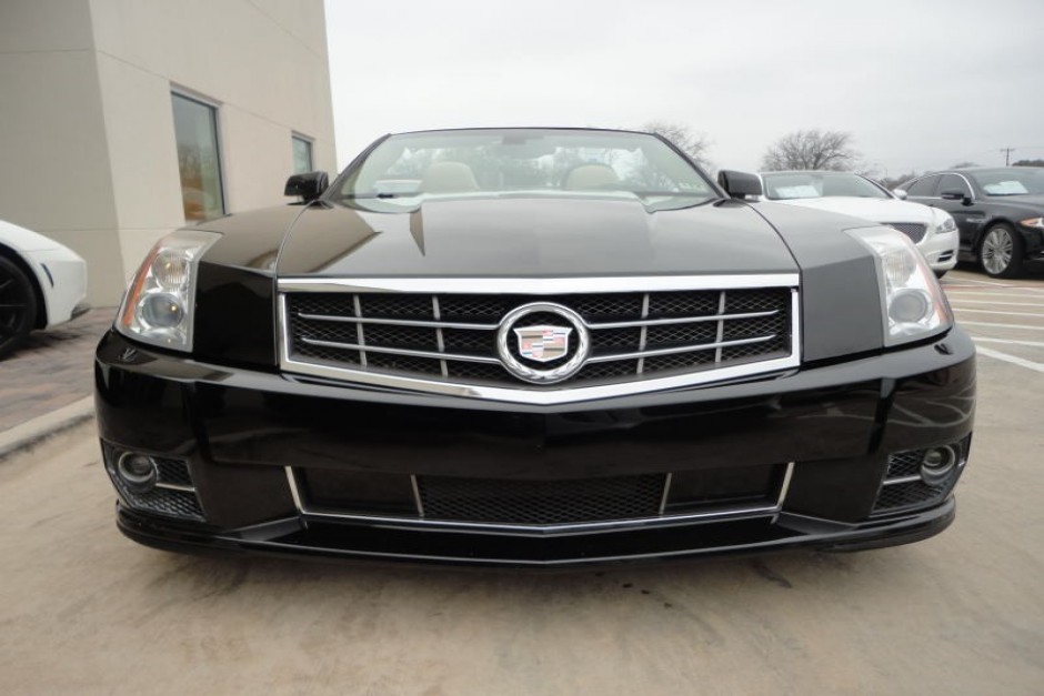 2009 Cadillac XLR - Black Raven