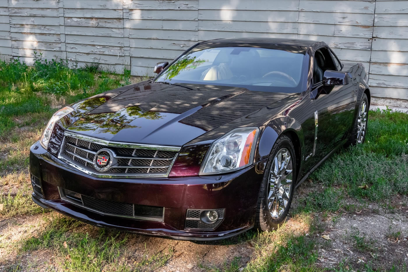 2009 Cadillac XLR in Black Cherry Metallic