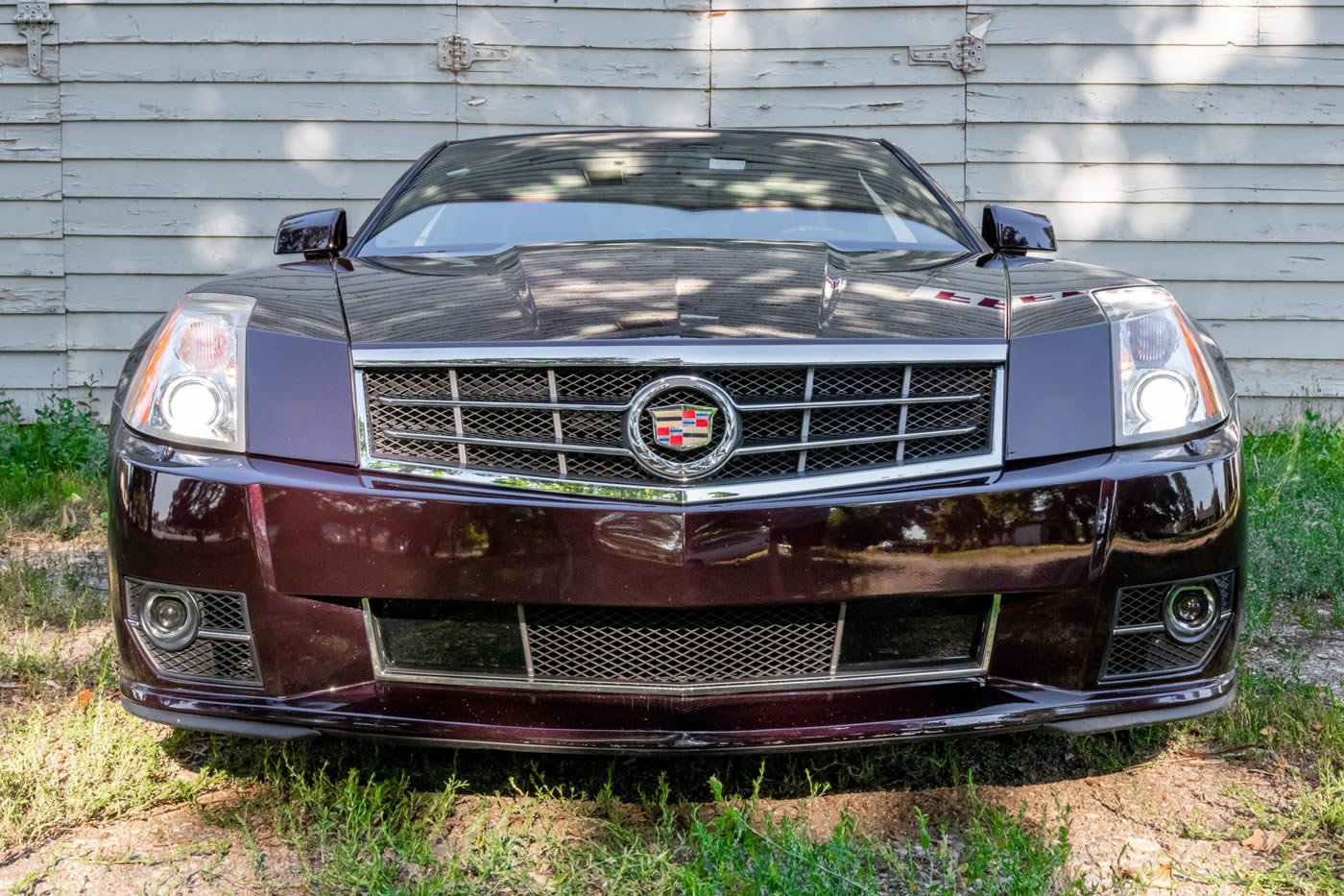 2009 Cadillac XLR in Black Cherry Metallic