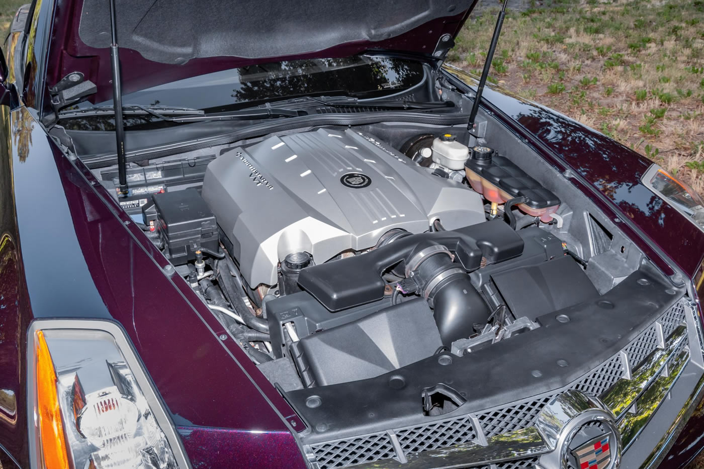 2009 Cadillac XLR in Black Cherry Metallic