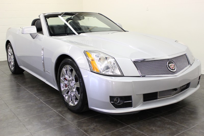 2009 Cadillac XLR in Radiant Silver