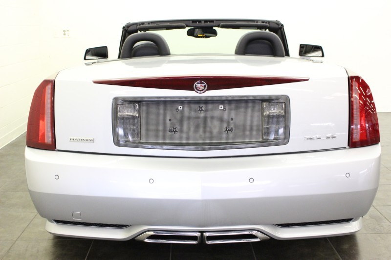 2009 Cadillac XLR in Radiant Silver