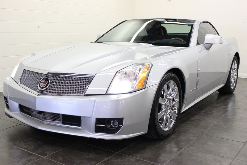 2009 Cadillac XLR in Radiant Silver