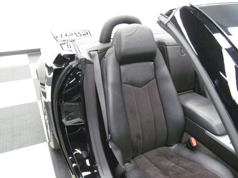 2009 Cadillac XLR-V in Black Raven