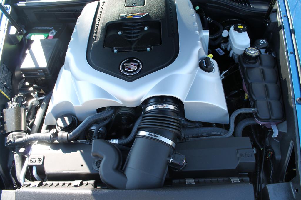 2009 Cadillac XLR-V in Elektra Blue