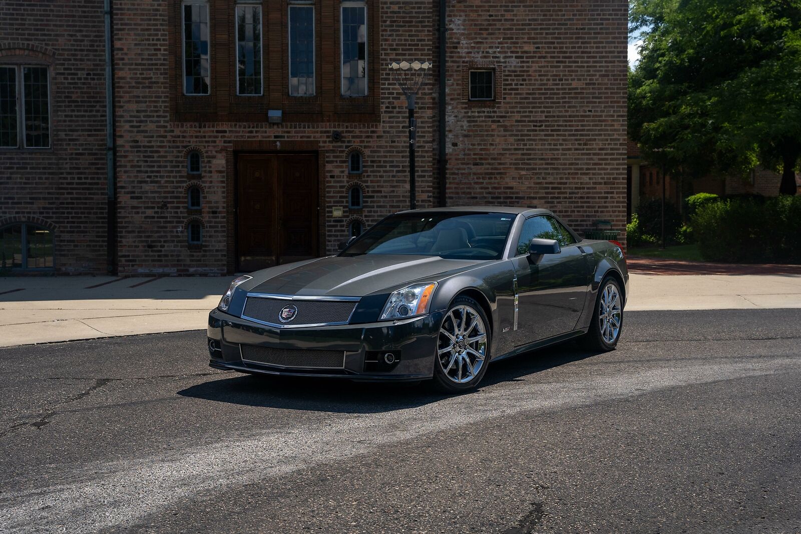 2009 Cadillac XLR-V in Gray Flannel