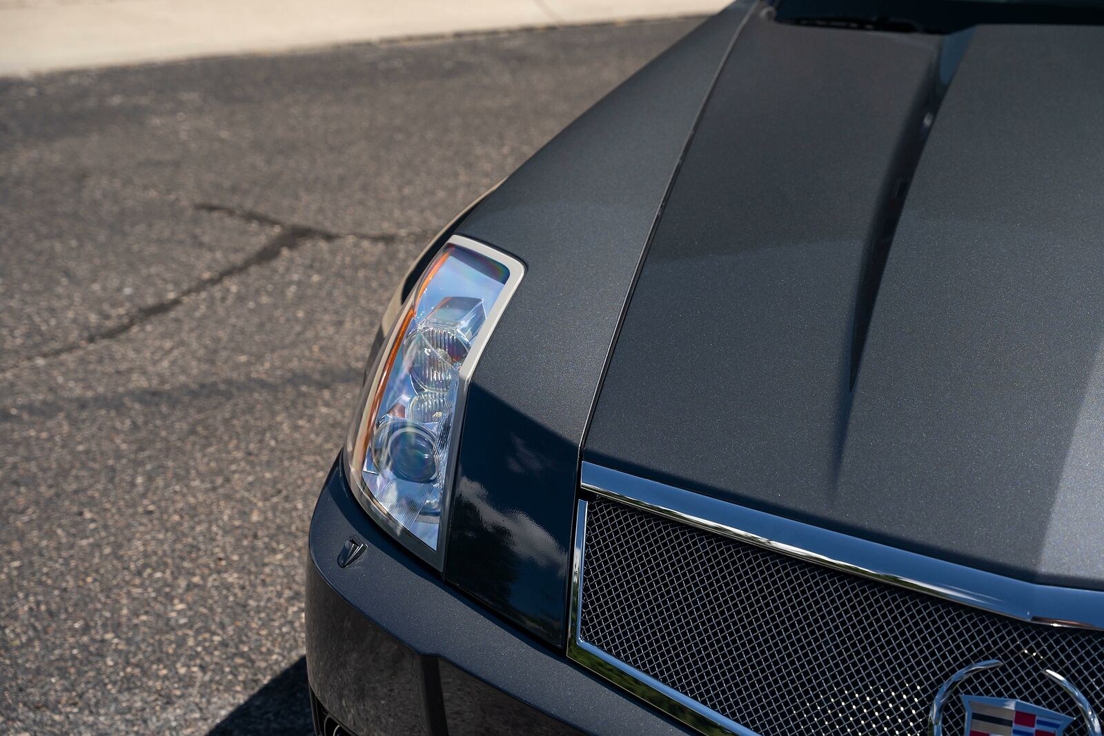 2009 Cadillac XLR-V in Gray Flannel