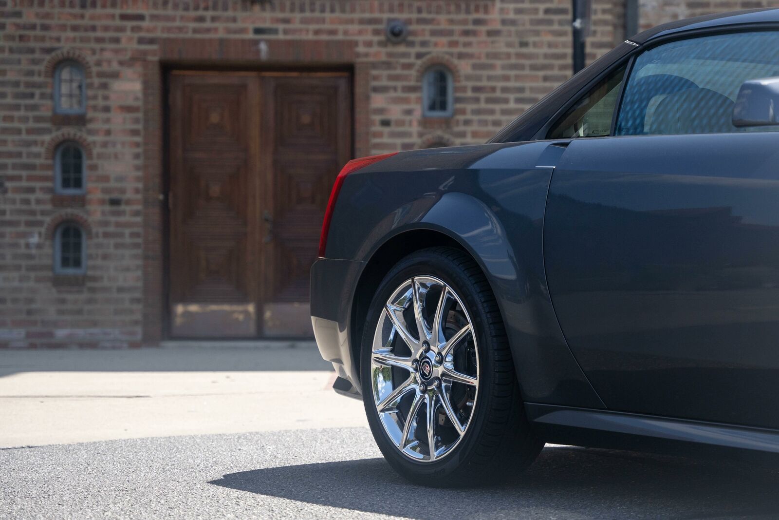 2009 Cadillac XLR-V in Gray Flannel